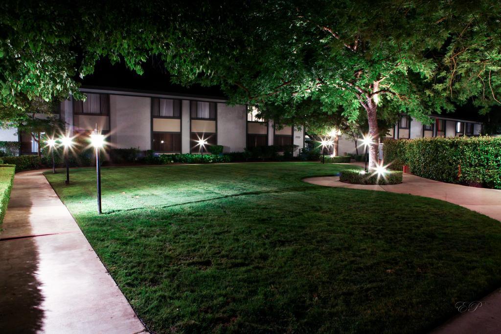 Hotel Piccadilly Fresno